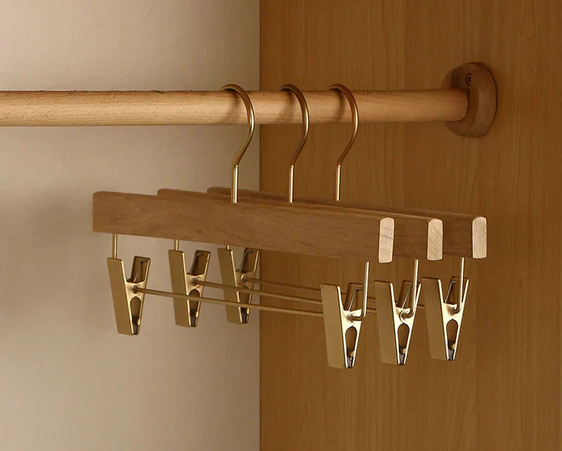 Wooden Clothes Hangers Wide Shoulder Non Slip Suit Coat Hanger