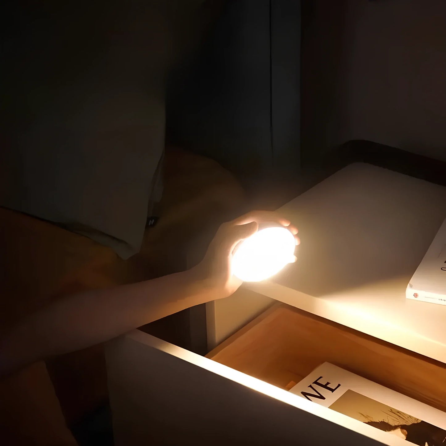 Motion Sensor LED Light | Cordless Cabinet Lamp