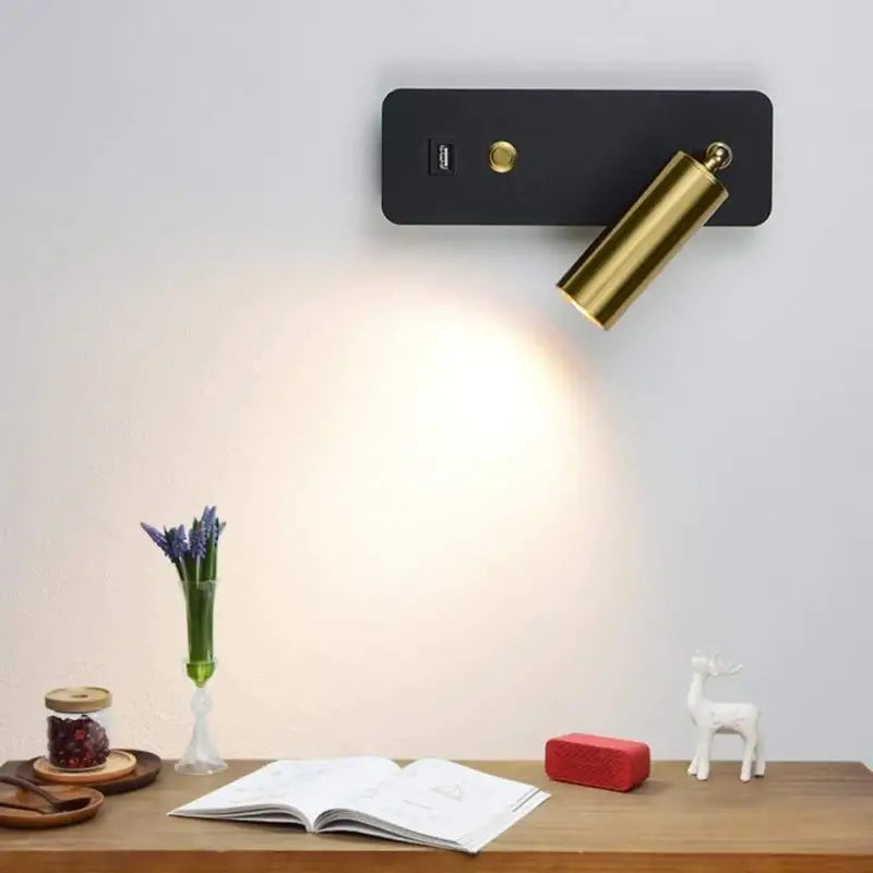 Bedside Reading Wall Light | USB Convenience