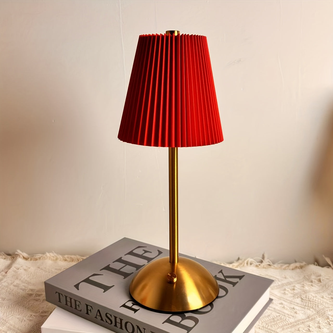 Modern Pleated LED Table Lamp | Touch Control & Rechargeable