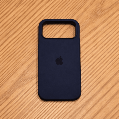 iPhone Silicone MagSafe Case – Soft-Touch Shockproof Cover
