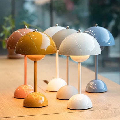 Contemporary Nordic Table Lamp | Mushroom-Style Design