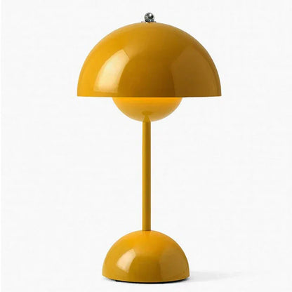 Contemporary Nordic Table Lamp | Mushroom-Style Design