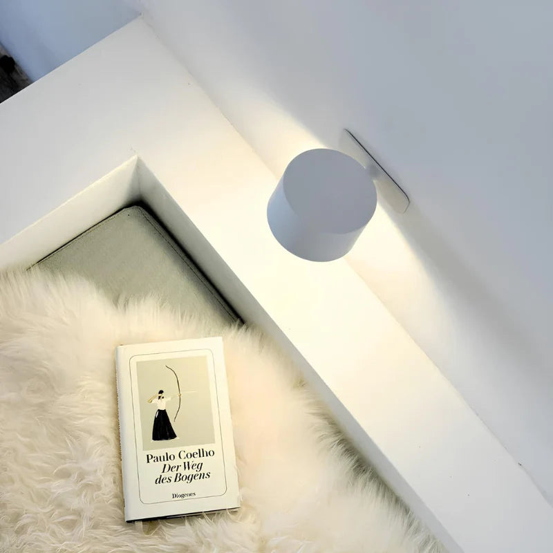 Cordless Magnetic Wall Lamp