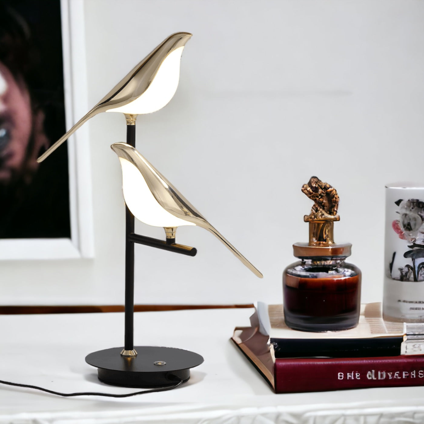 MisterBird | LED Bird-Shaped Table Lamp