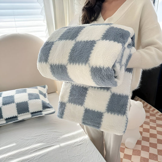 Checked Fleece Throw Blanket | Soft Cosy Layering