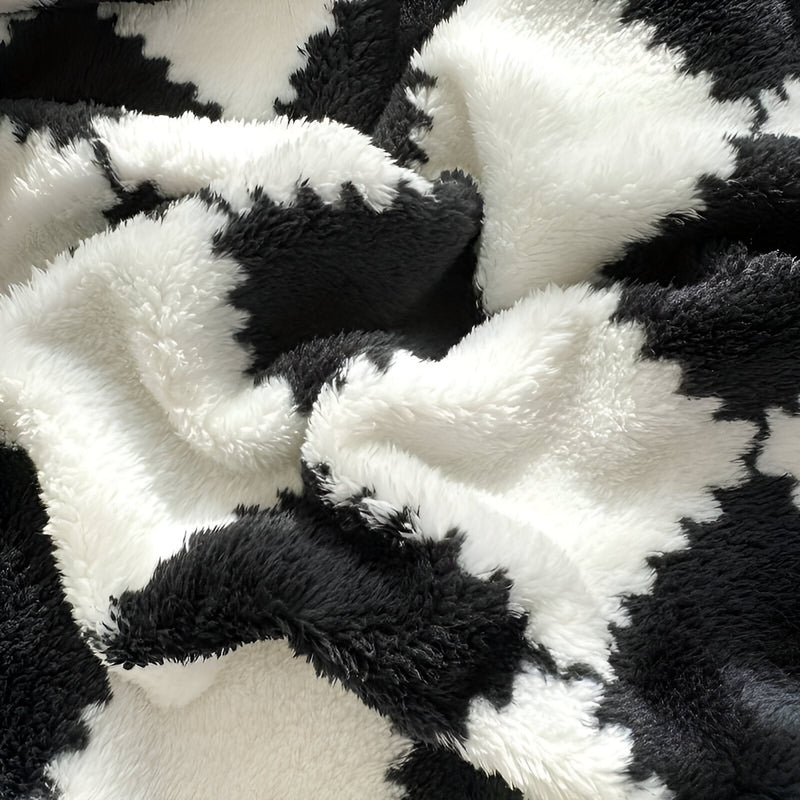 Checked Fleece Throw Blanket | Soft Cosy Layering