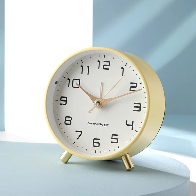 Table Clock Modern Scandinavian Silent Analog Desk Clock Minimalist