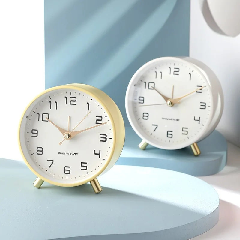 Table Clock Modern Scandinavian Silent Analog Desk Clock Minimalist
