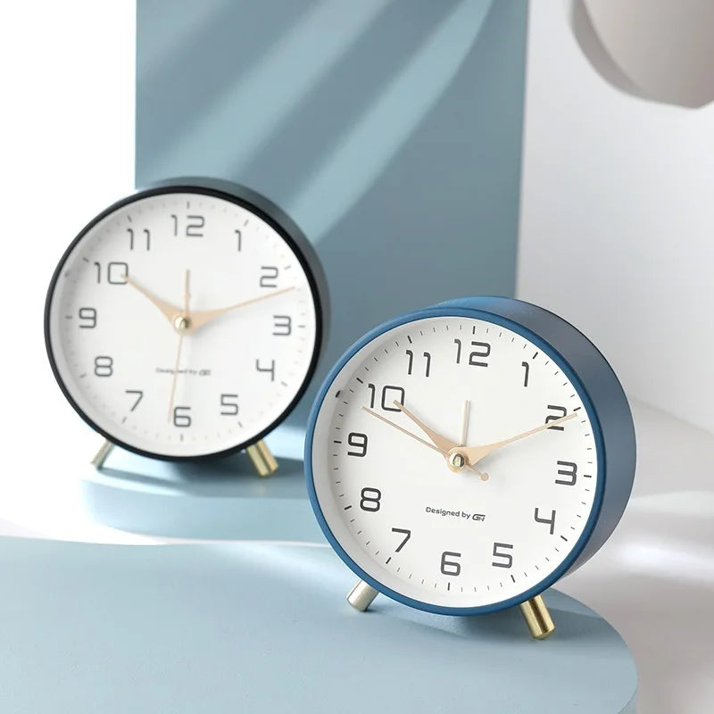 Table Clock Modern Scandinavian Silent Analog Desk Clock Minimalist