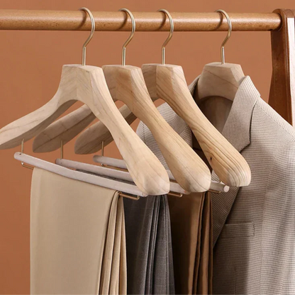 Wooden Clothes Hangers Wide Shoulder Non Slip Suit Coat Hanger