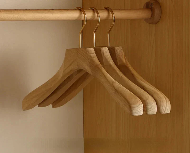Wooden Clothes Hangers Wide Shoulder Non Slip Suit Coat Hanger
