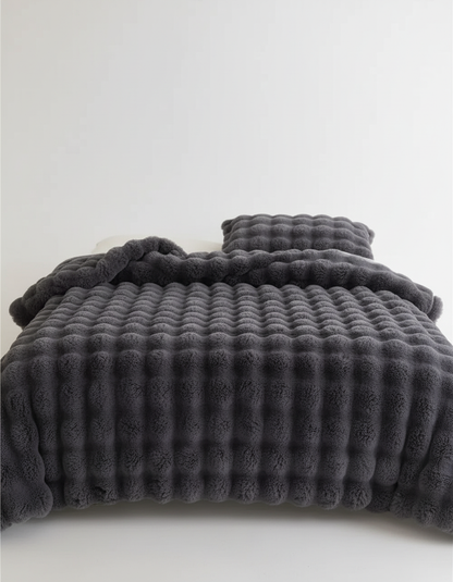 CozyCloud Plush Blanket | Soft Warm Throw