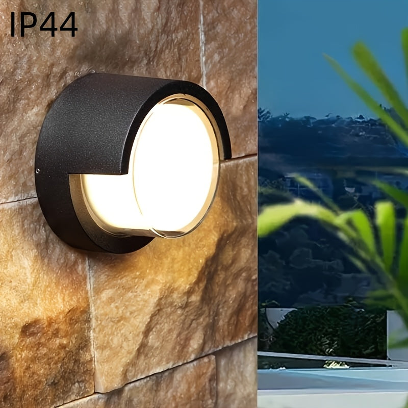 Modern LED Wall Light | Outdoor & Indoor Sconce in Warm White (3000K)