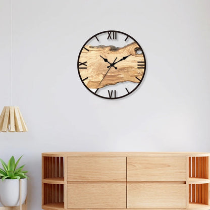 Wood-Effect Wall Clock | Quiet modern centrepiece